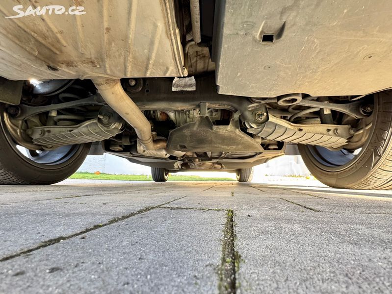 Audi Q5, 2.0,S-LINE,PRAVIDELNÝ SERVIS - 7