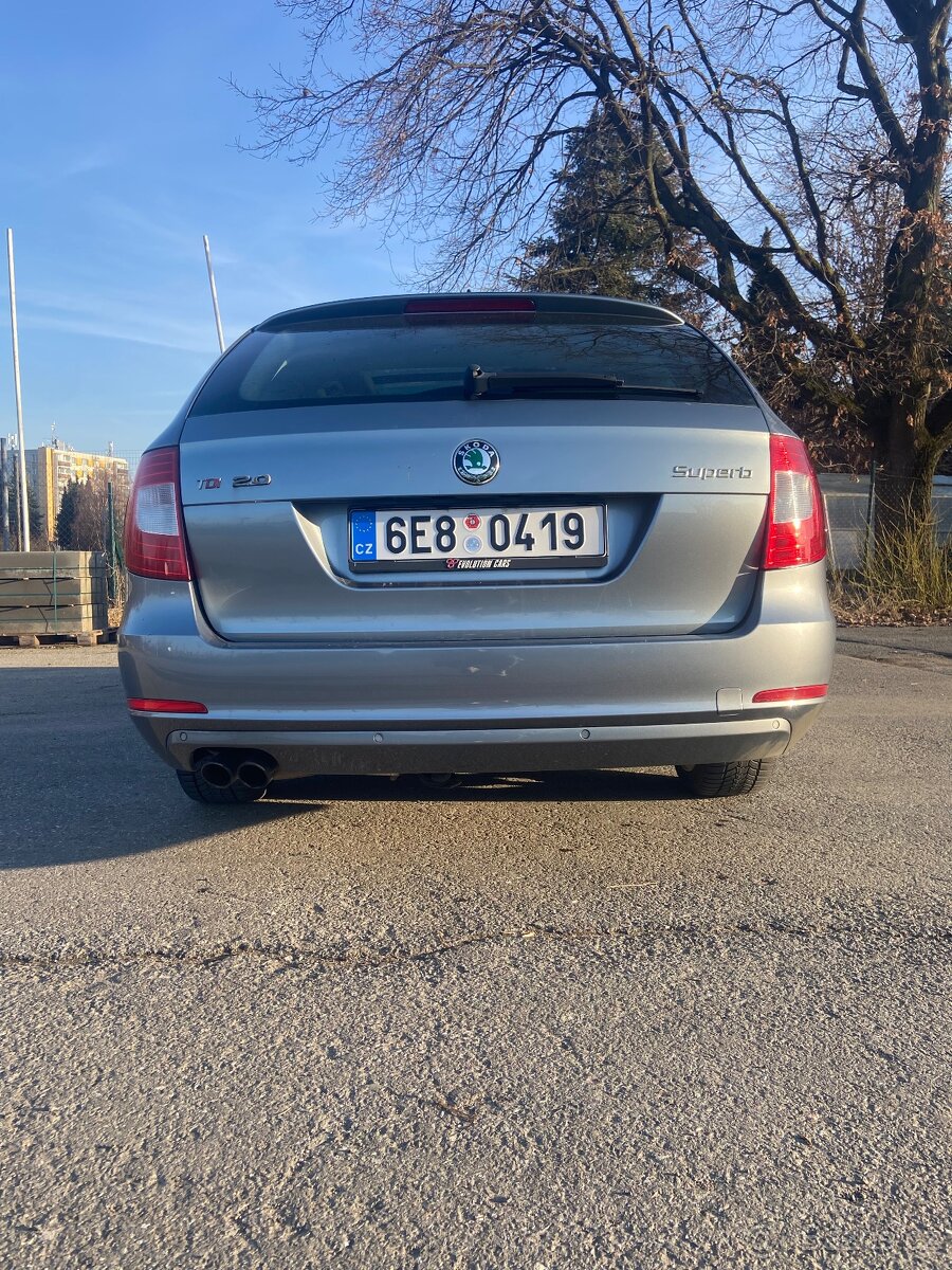Škoda Superb II 2.0 tdi elegance combi 125 kw - 7
