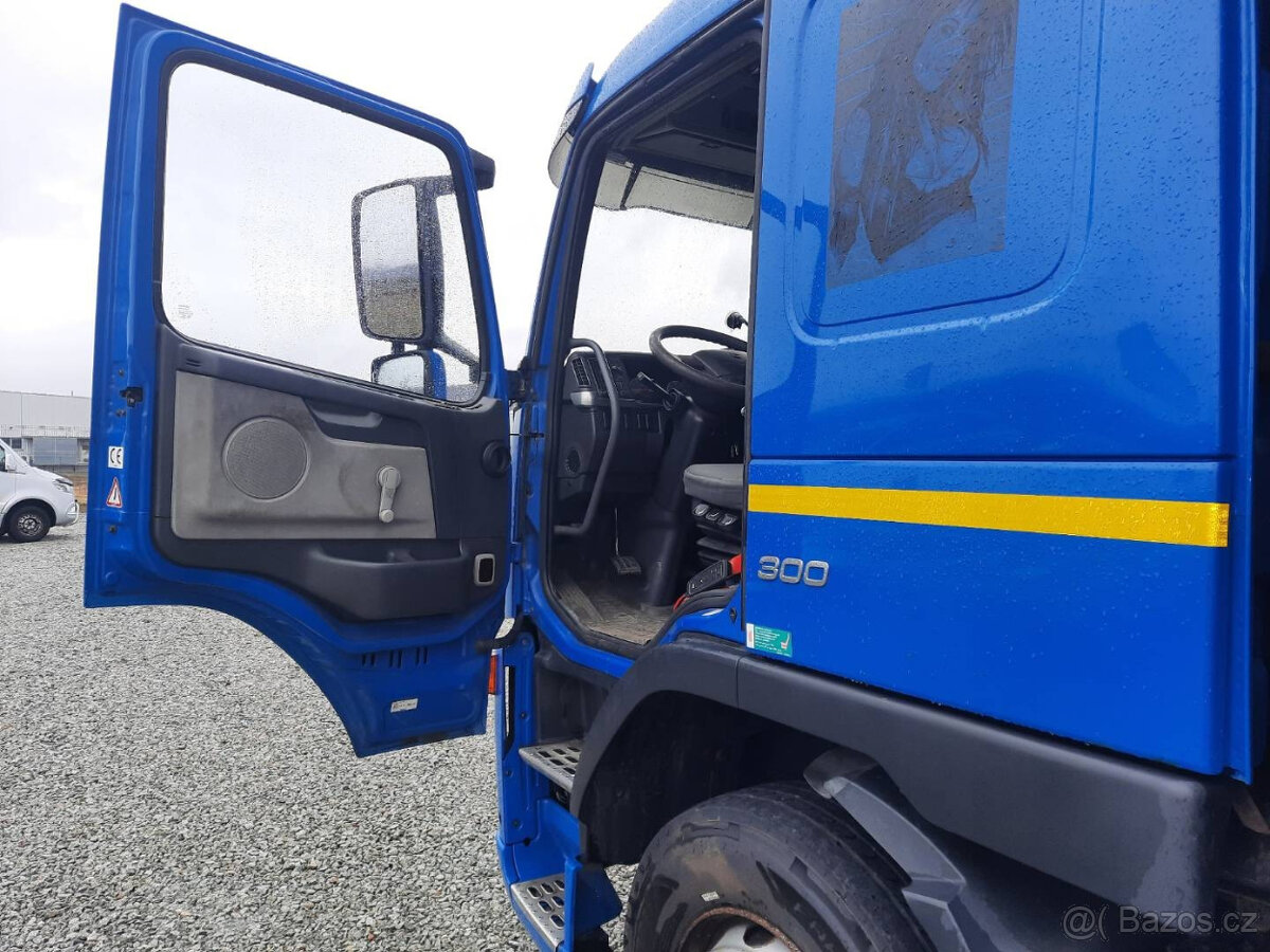 Volvo FM9 300 Valník 6x2 E3 - 7