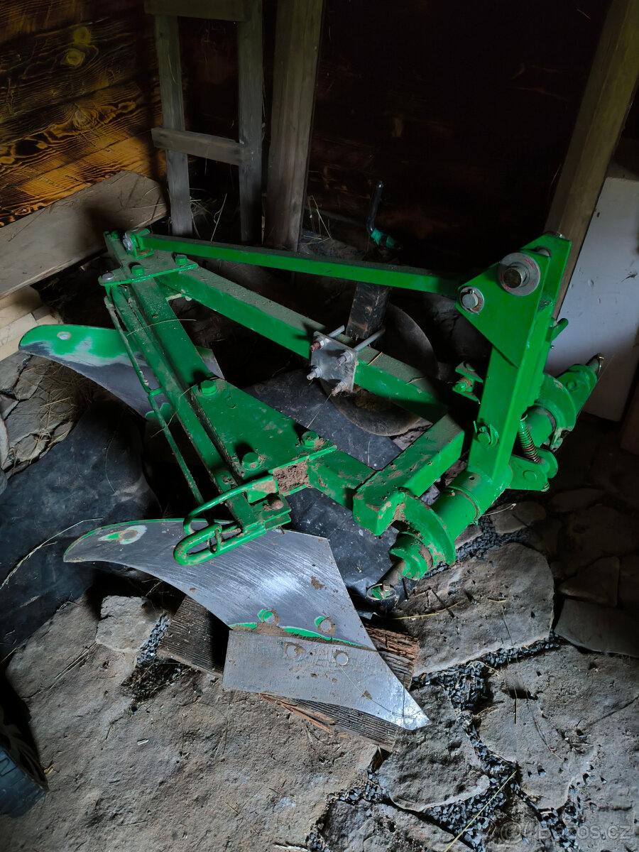 Traktor 4x4 25 hp Tavol 254 - 7