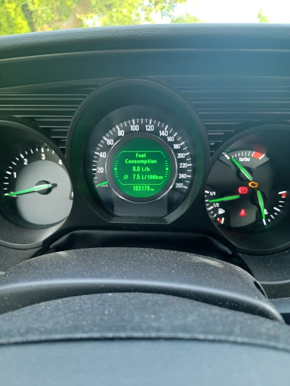 Prodám SAAB 9-5 NG. Nová cena - 7