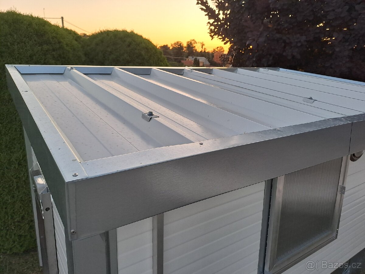 KURNÍK PRO SLEPICE - 7