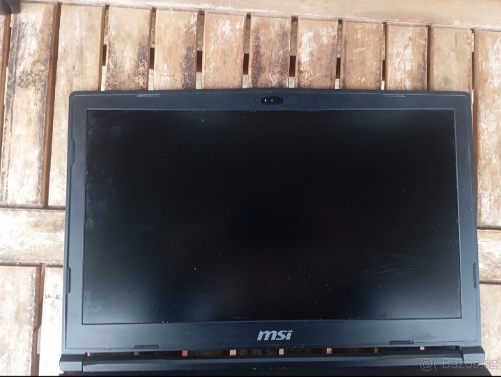 Herní notebooku MSI gl63 9rc - 7