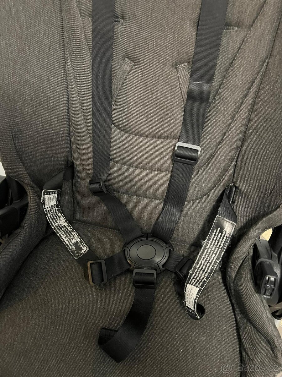 Kvalitní sportovní kočárek Zopa Move - 7