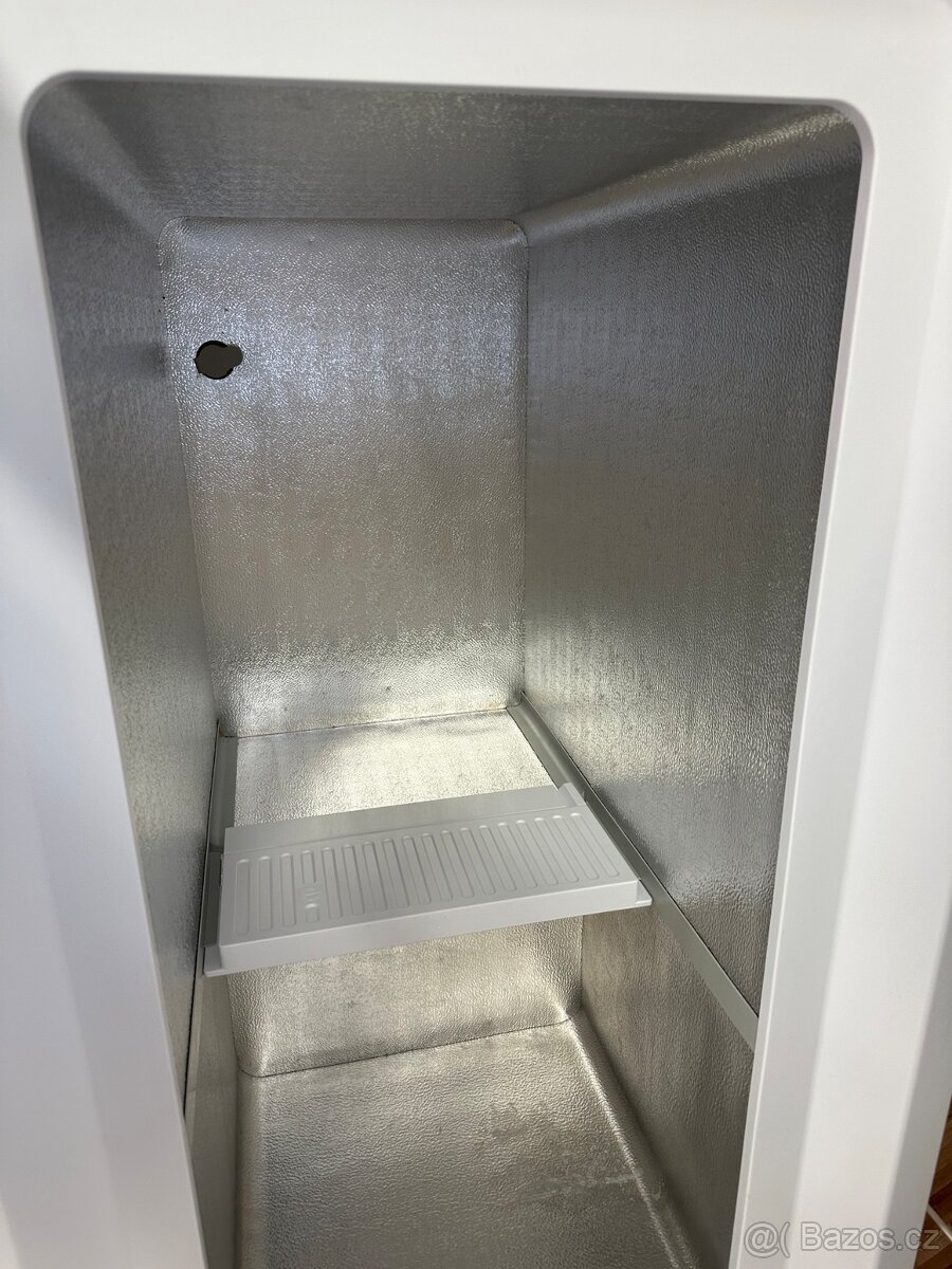 Mrazák Bauknecht (220) - 7