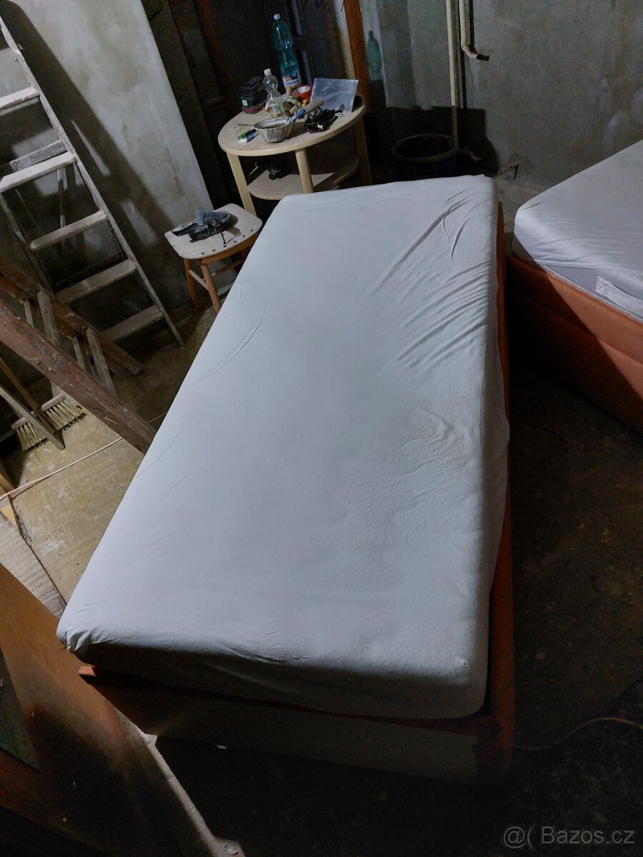 dvoulůžková postel - 7