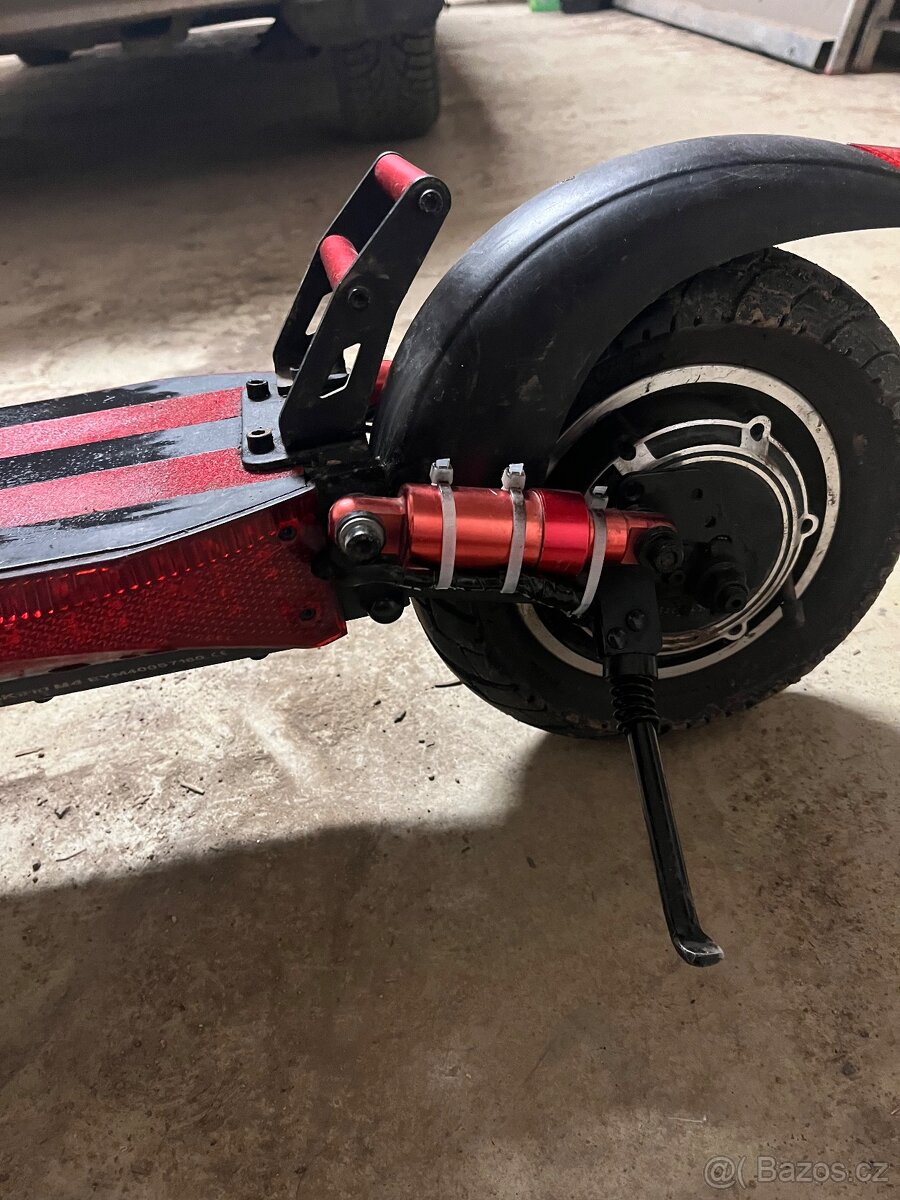 Elektrokoloběžka Kugoo Kukirin M4 - 7