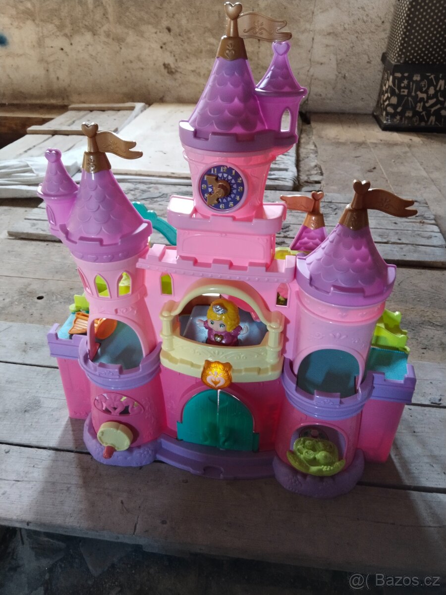 Domeček pro panenky - 7