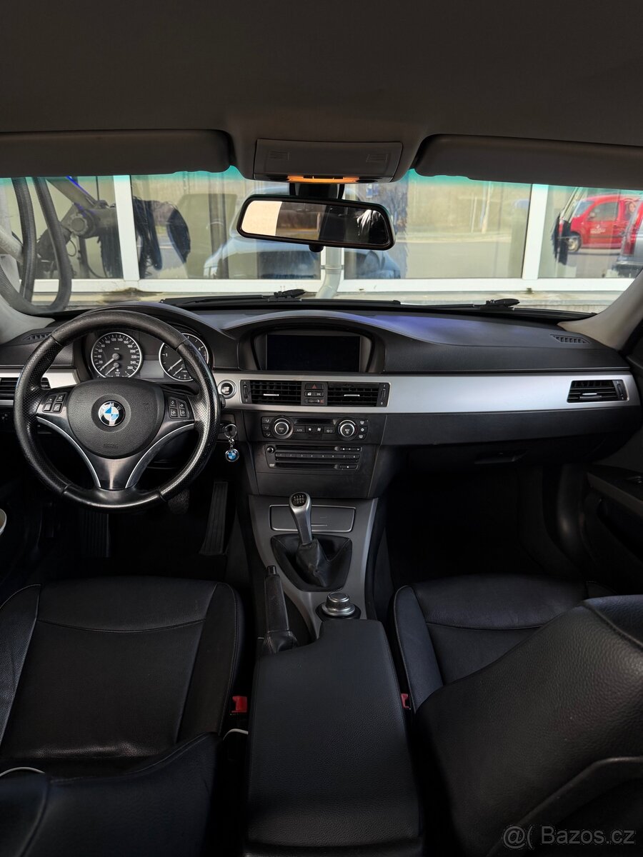 BMW 320d E91 120kw - 7