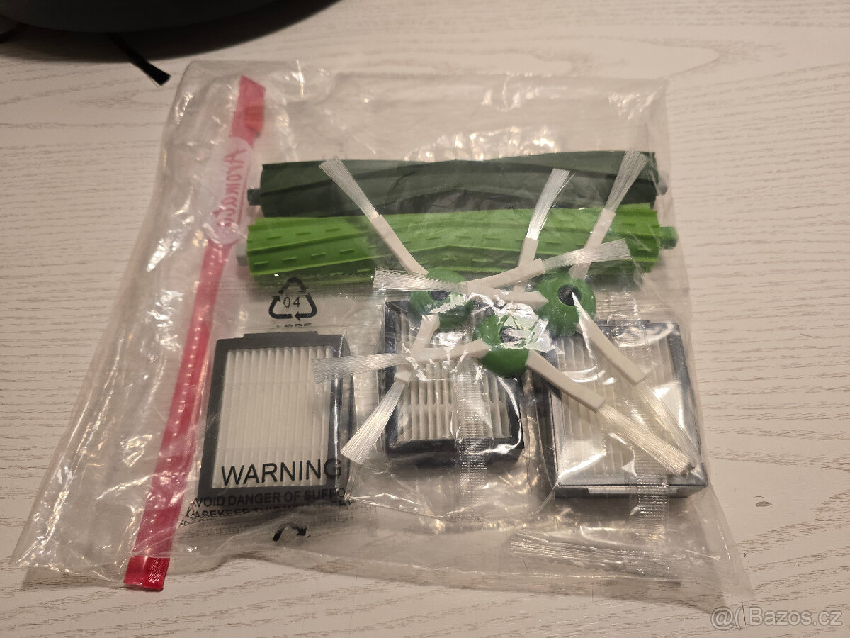 Robotický vysavač iRobot Roomba j9+ - 7