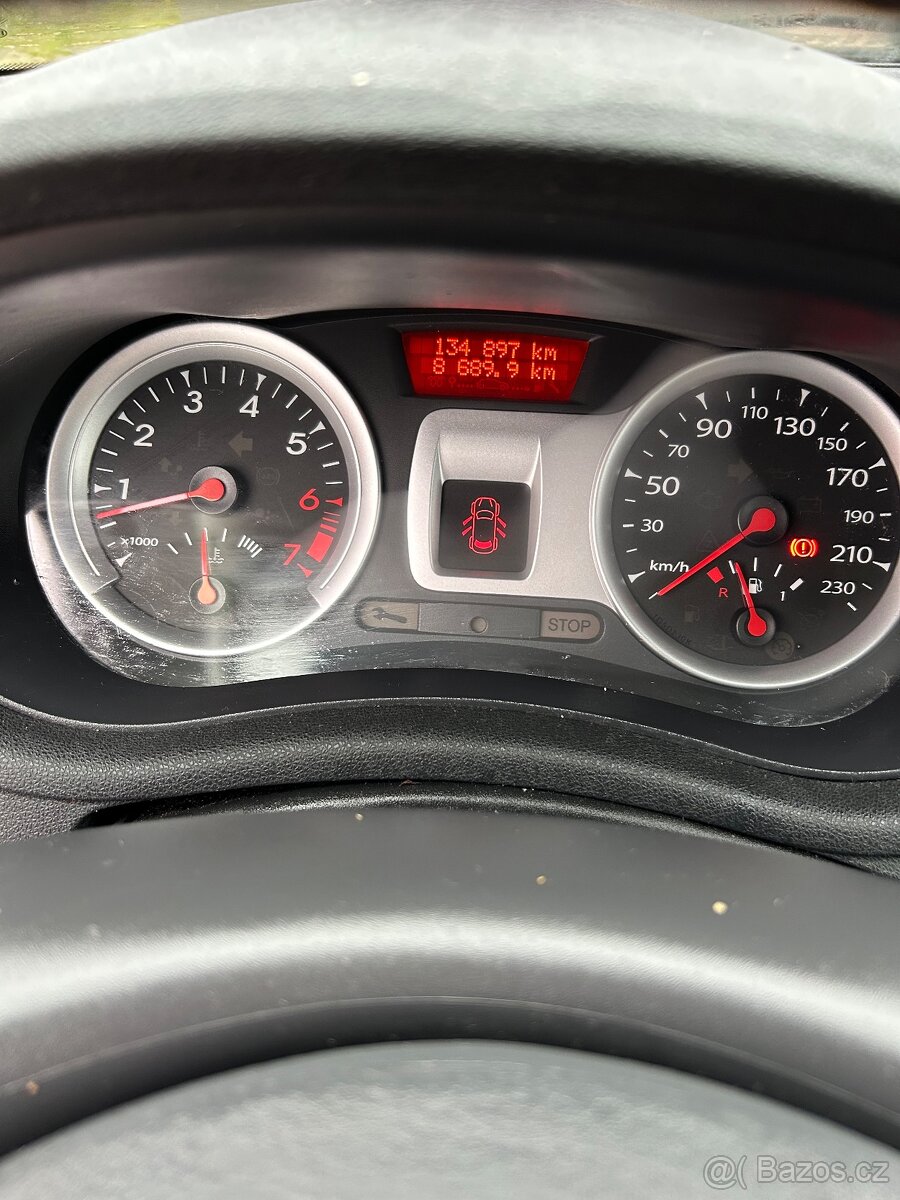 Renault Clio - 7