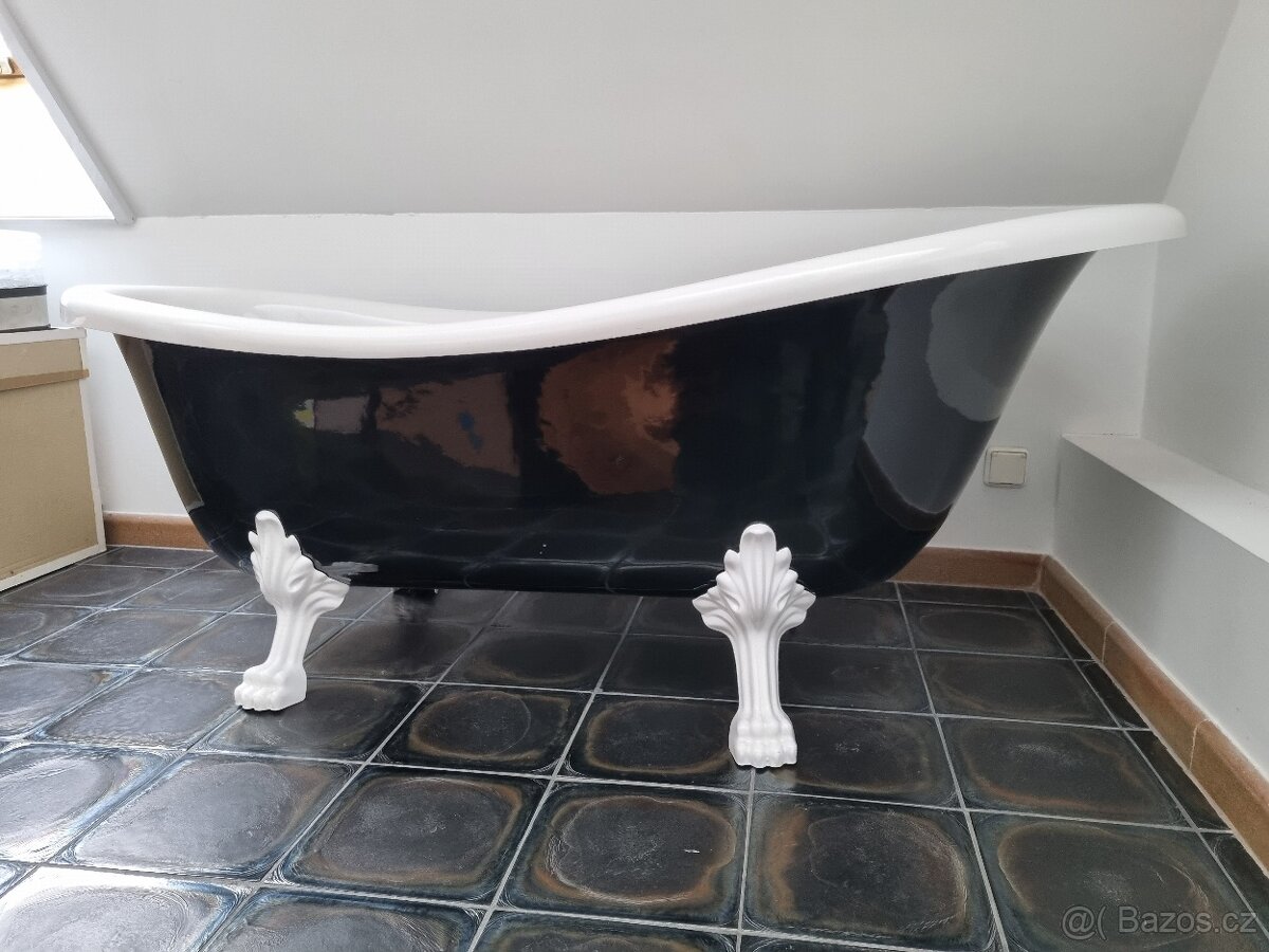 Prodám luxusní prostorovou koupelnovou vanu CHARLESTON - 7