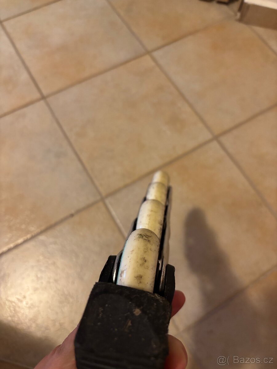 Dívčí brusle 2v1 - 7