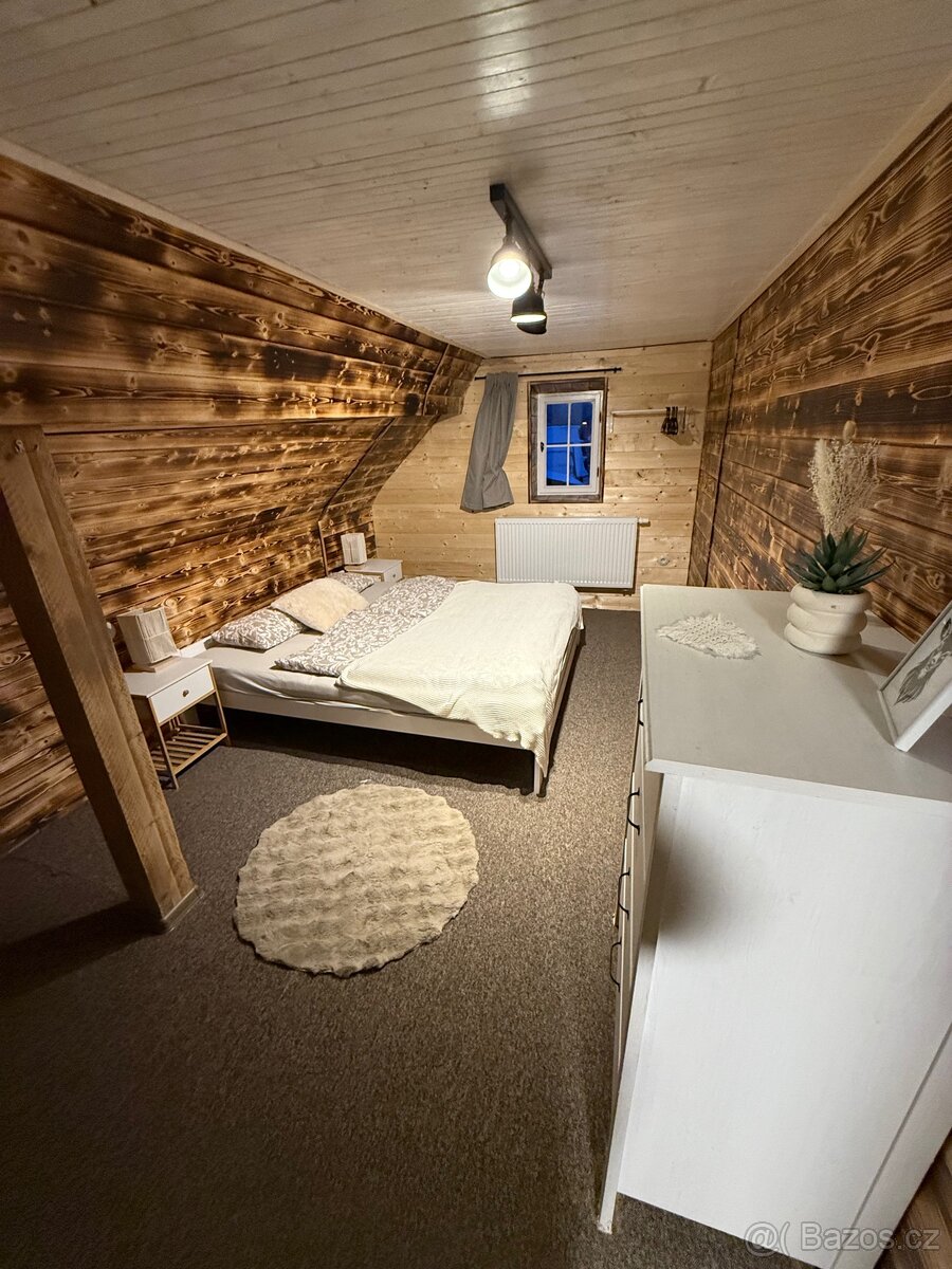 Pronájem krásné chaloupky - 7