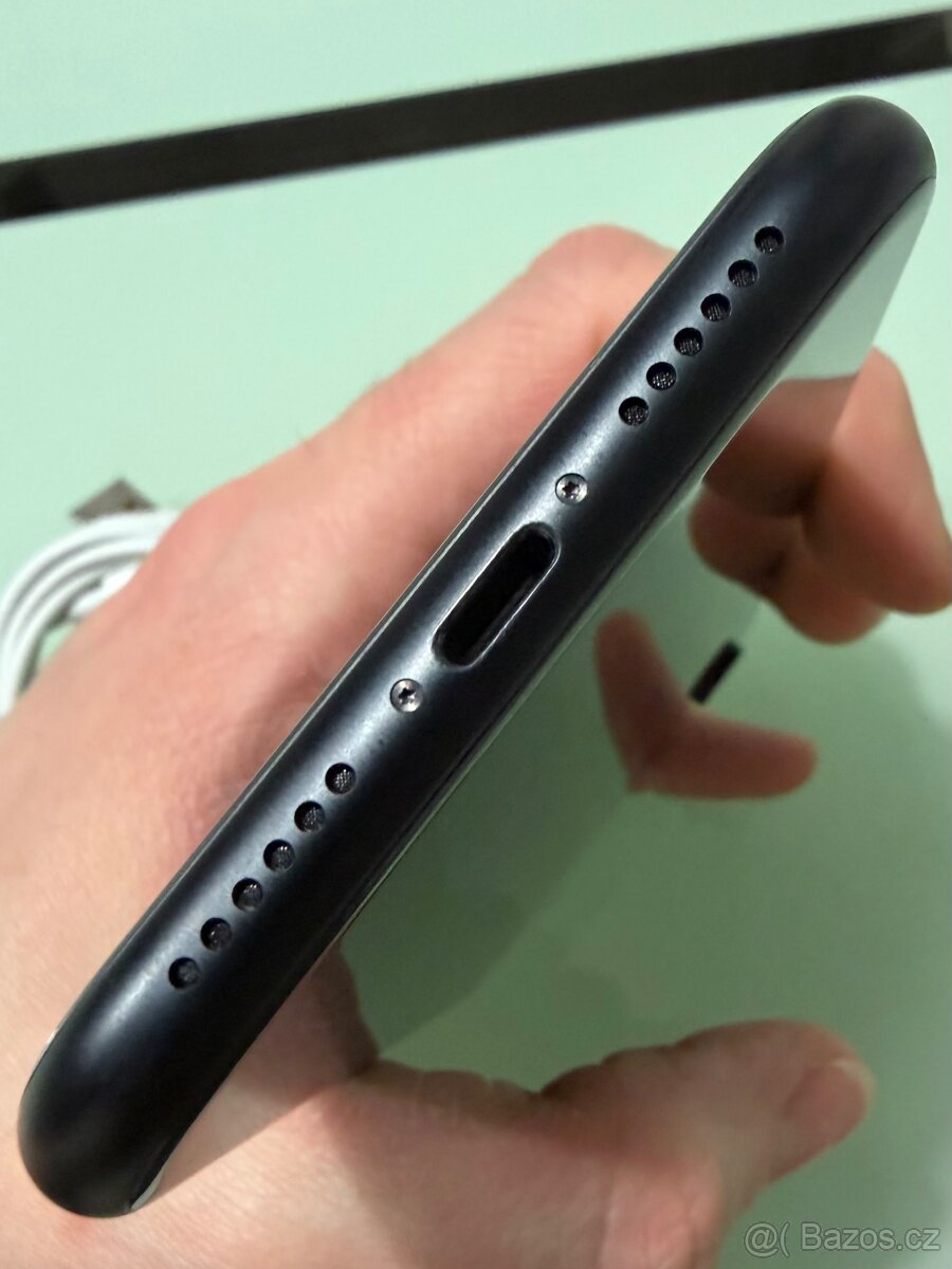 iPhone XR, 92%🔋 - 7