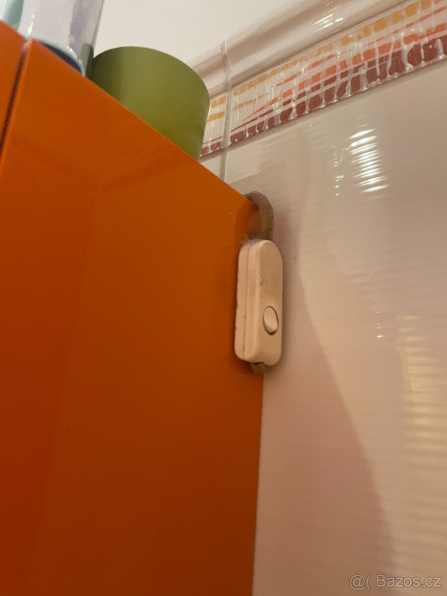 Koupelnová skřínka - 7