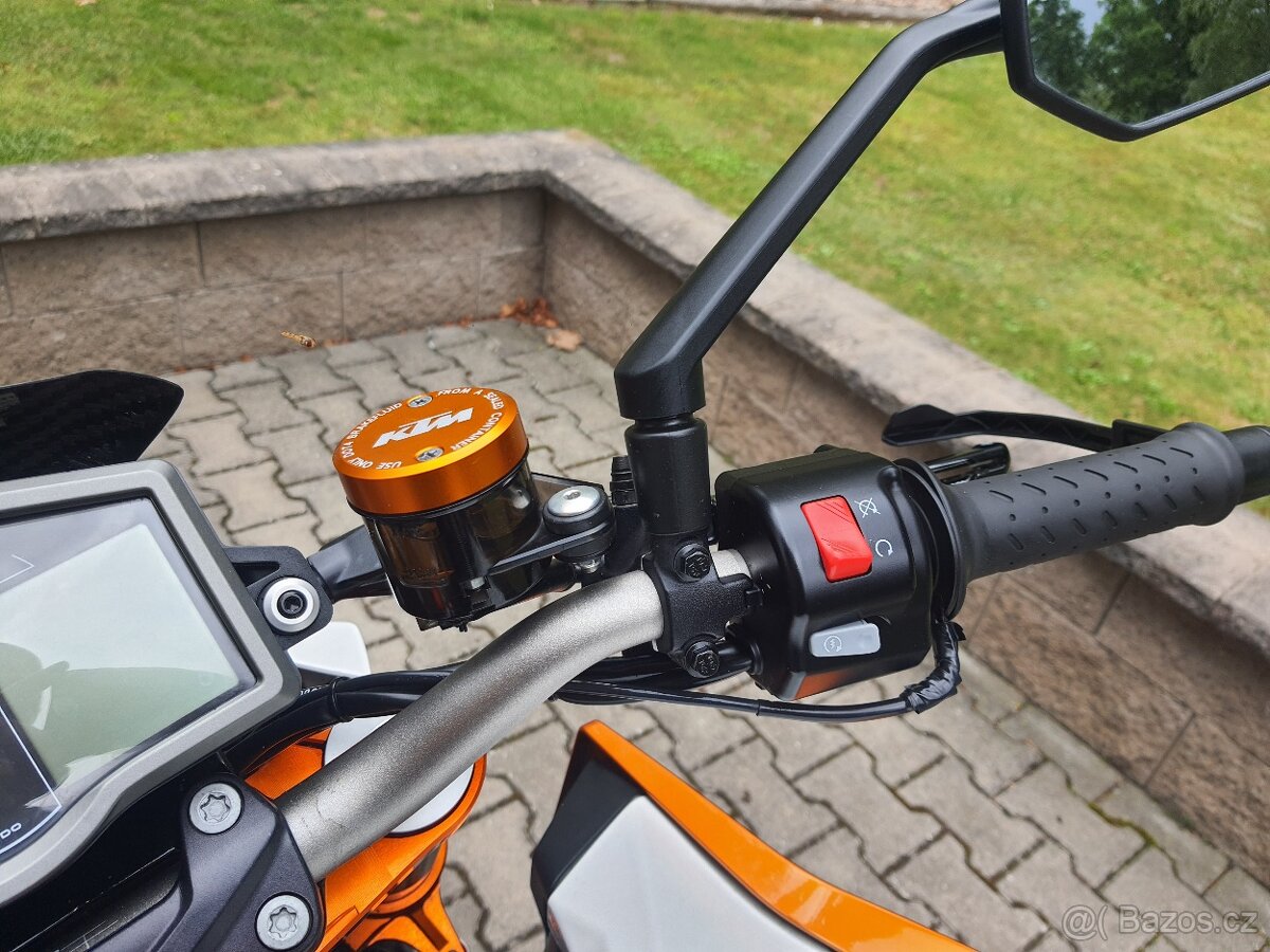 KTM 1290 Super Duke R - TOP STAV + VÝBAVA - 1. MAJITEL 185.0 - 7