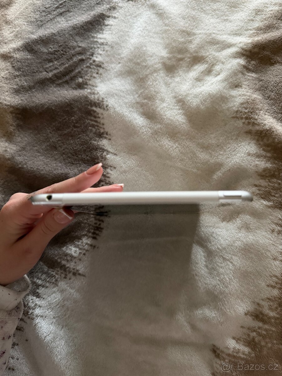 iPad Mini 4 64GB (2016) - 7