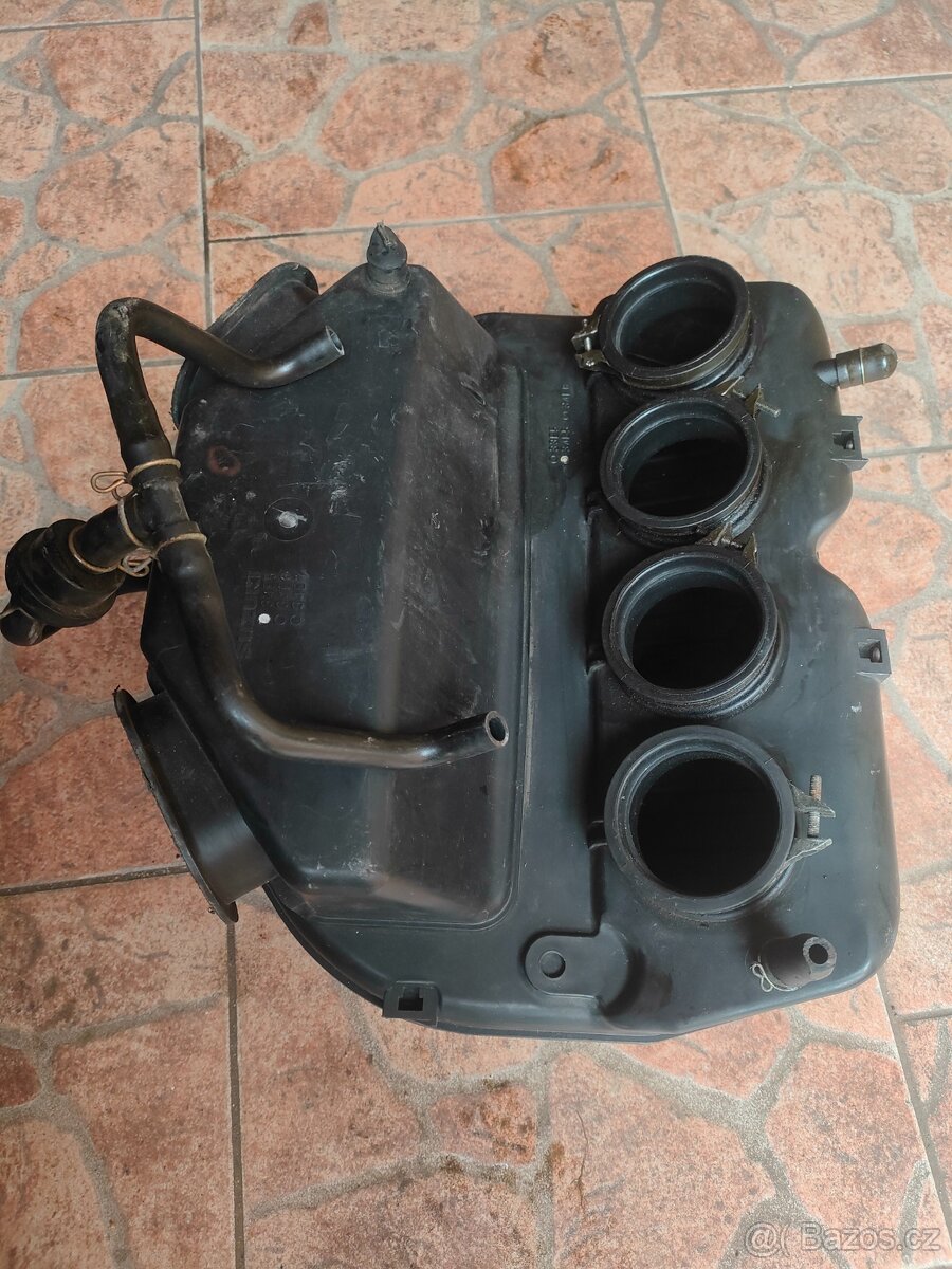 Suzuki GSX-R 600 - 7