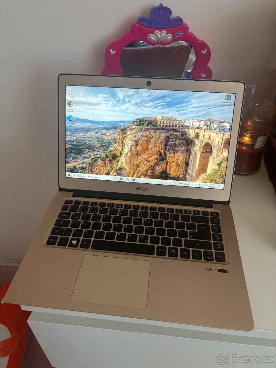 Acer notebook ružovy - 7