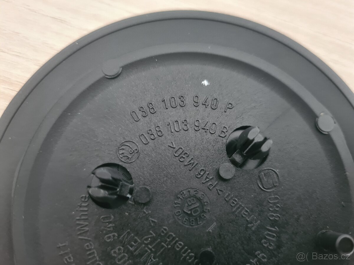 NOVÝ Znak na kryt motoru Octavia 1 RS ORIGINÁL - 7