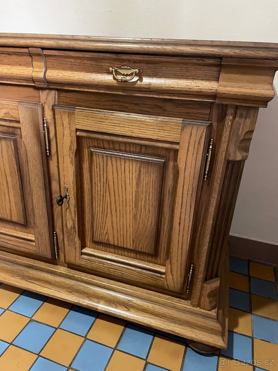 Rustikální komoda - 7