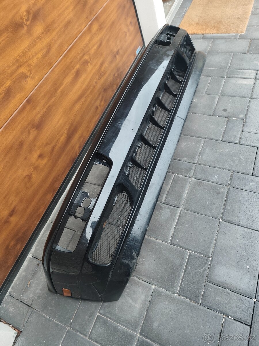 Přední nárazník USA VW Golf mk3 - 7