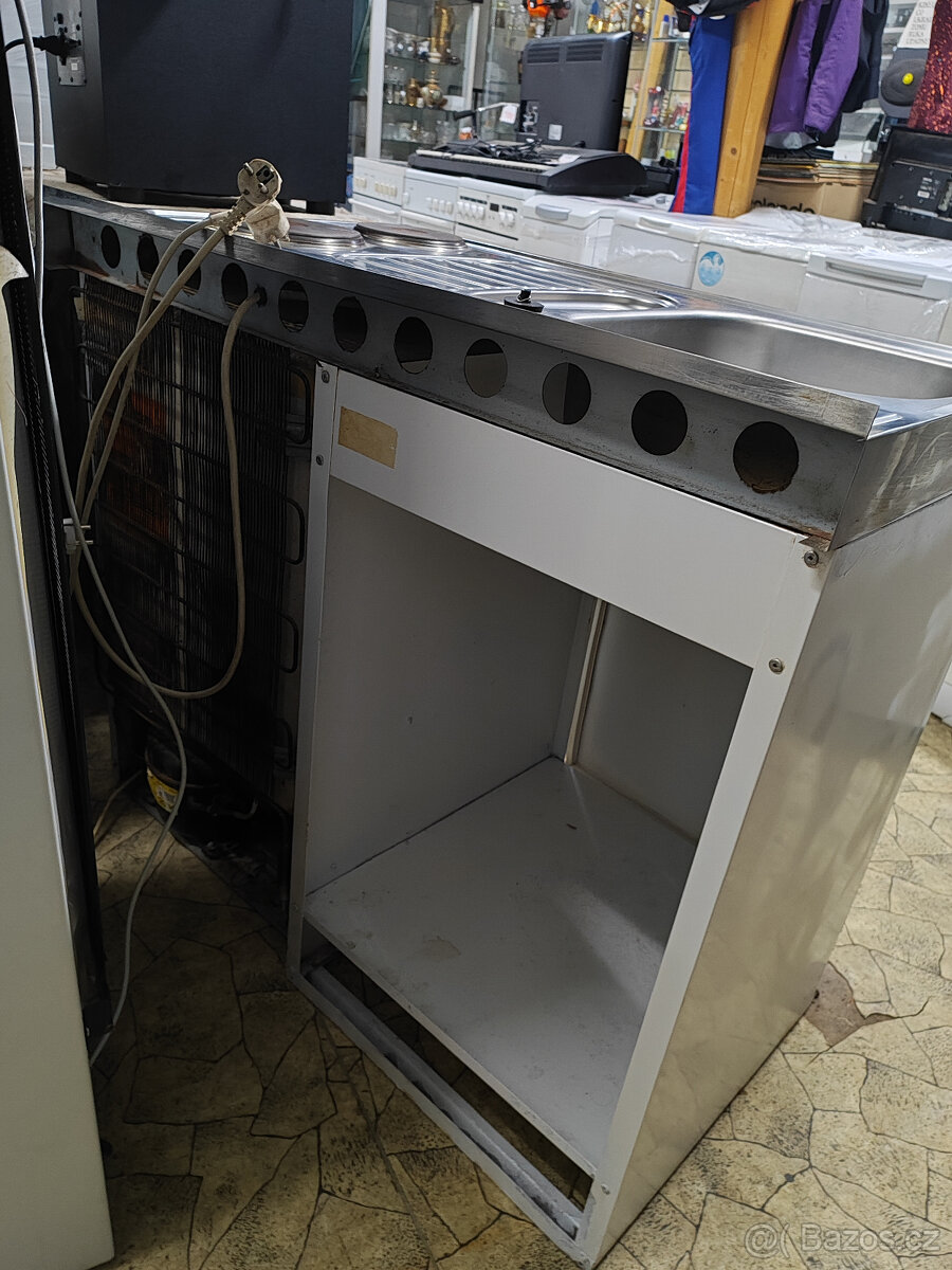 Kuchyňský set + dvouplotýnka SIEMENS - 7