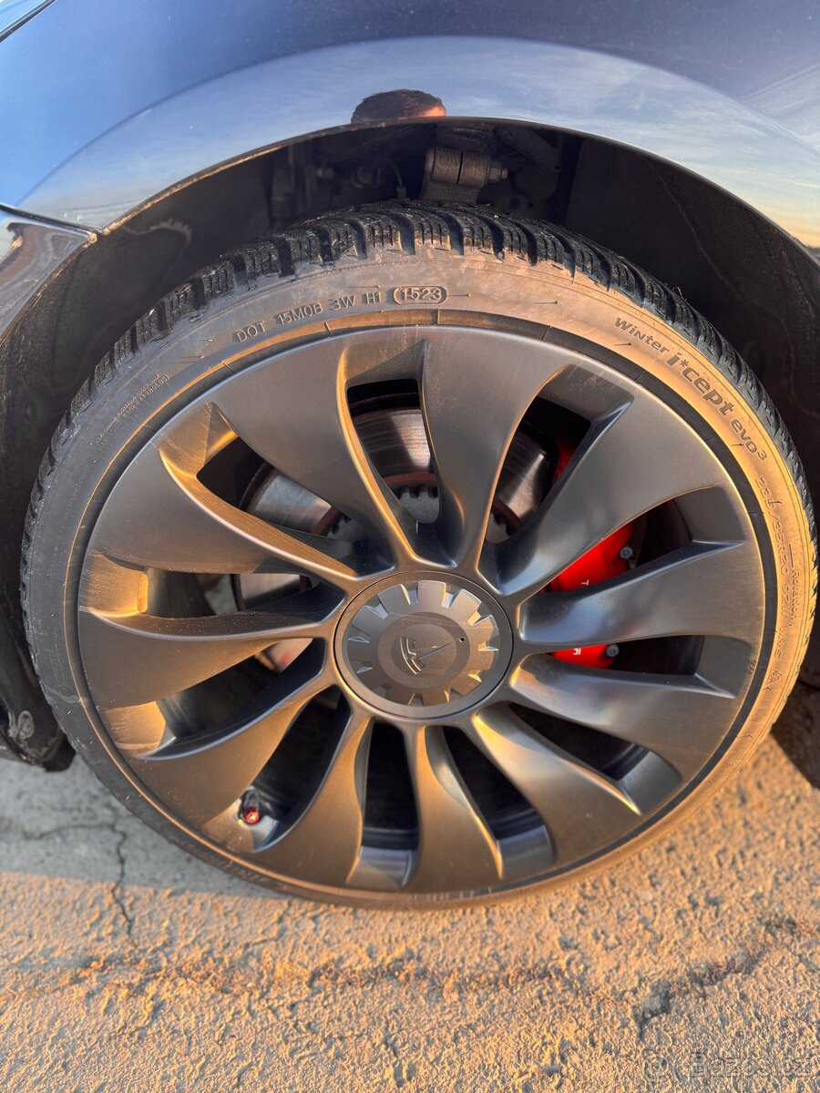 Tesla Model 3 2021 Performance FSD 4x4 377 kW - 7