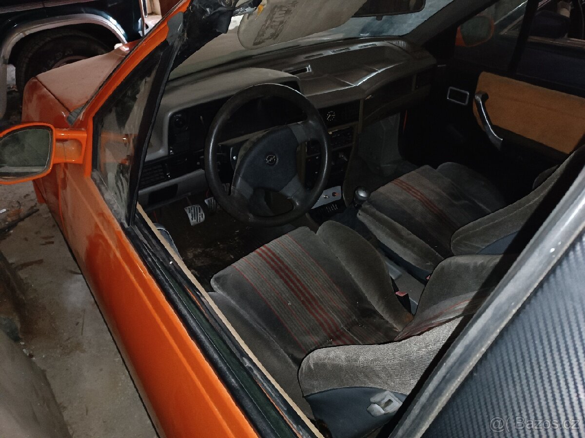 Opel Kadet Cabrio GSI - 7