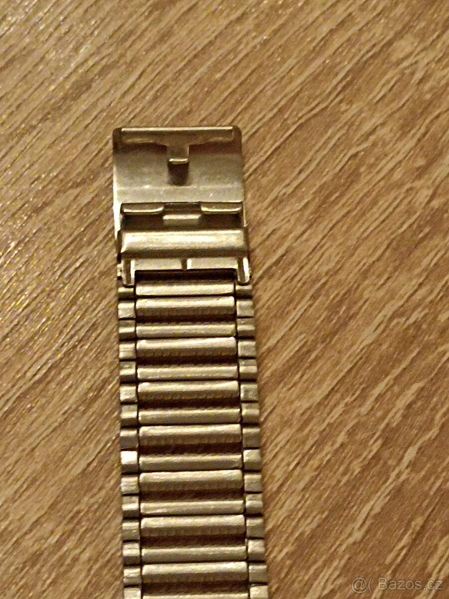 Retro digitální hodinky Levis - 7