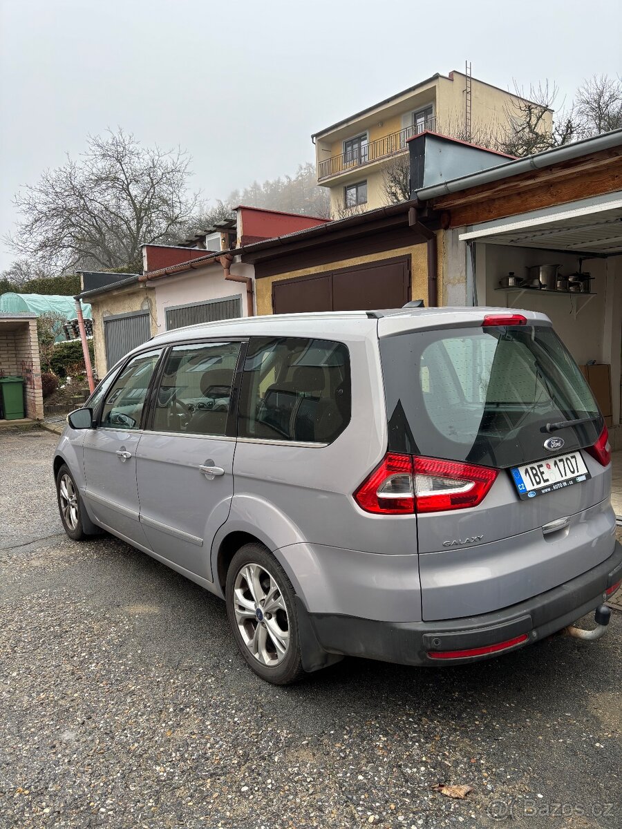 Ford Galaxy - 7