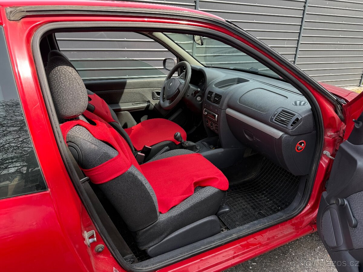 Renault clio 1.2 - 7