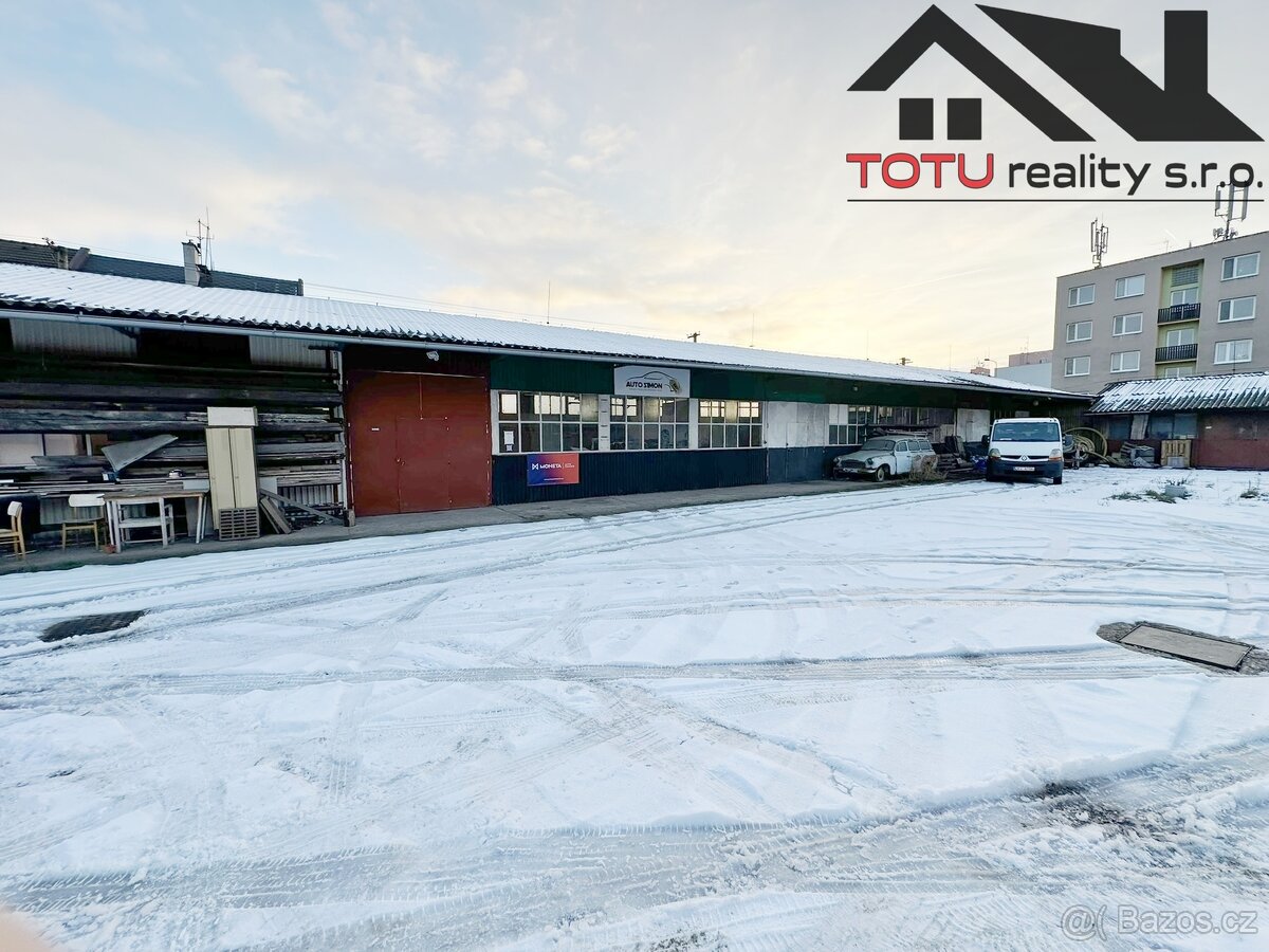 Prodej, soubor pozemků se stavbami, 3530 m2, Pardubice - 7