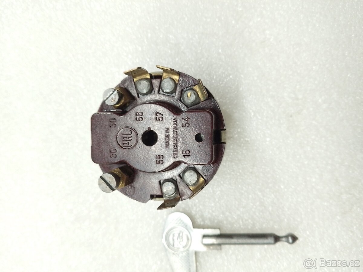 JAWA KÝVAČKA PANELKA 250 350 SPÍNACÍ SKŘÍŇKA PAL ORIGINÁL - 7