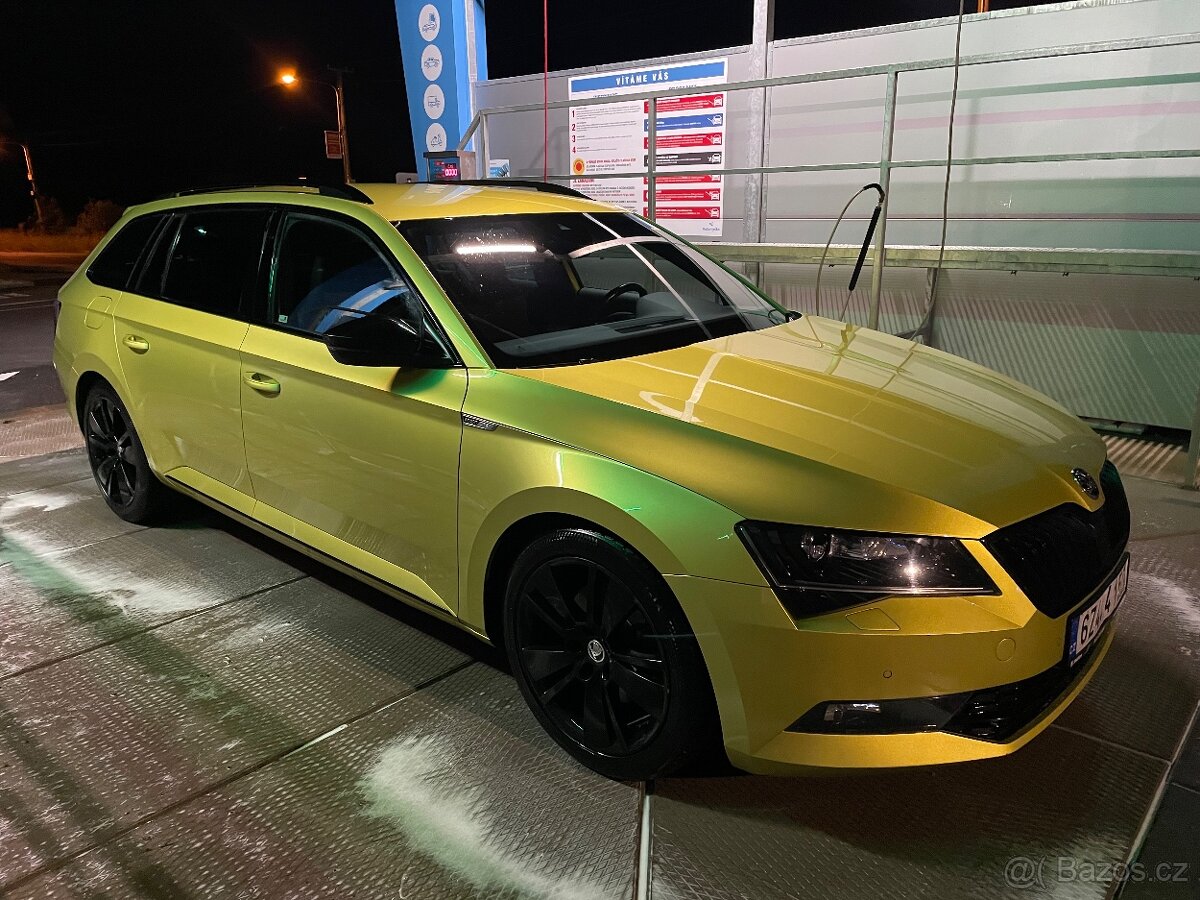 Škoda Superb 2.0 TDI 6st DSG Combi SportLine - 7
