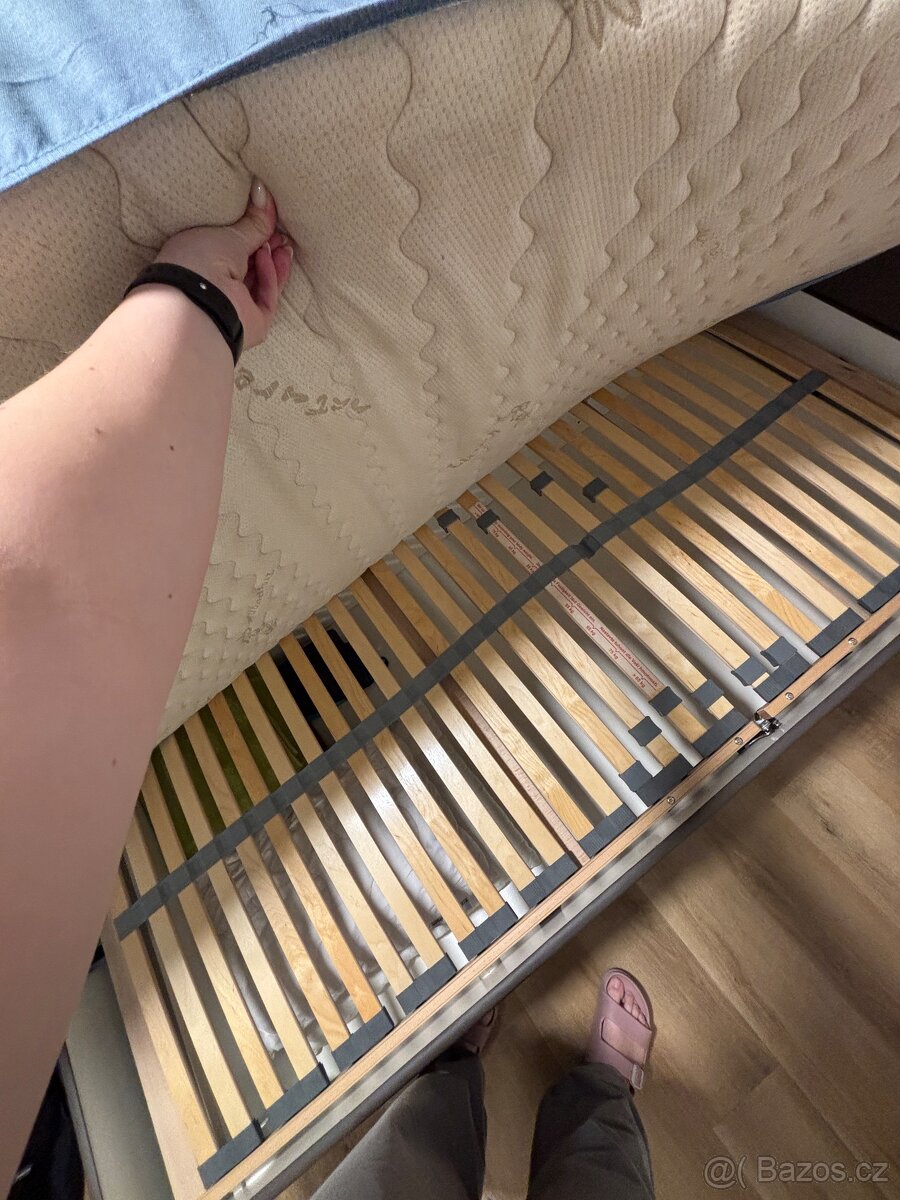 Manželská postel 180x200 - 7