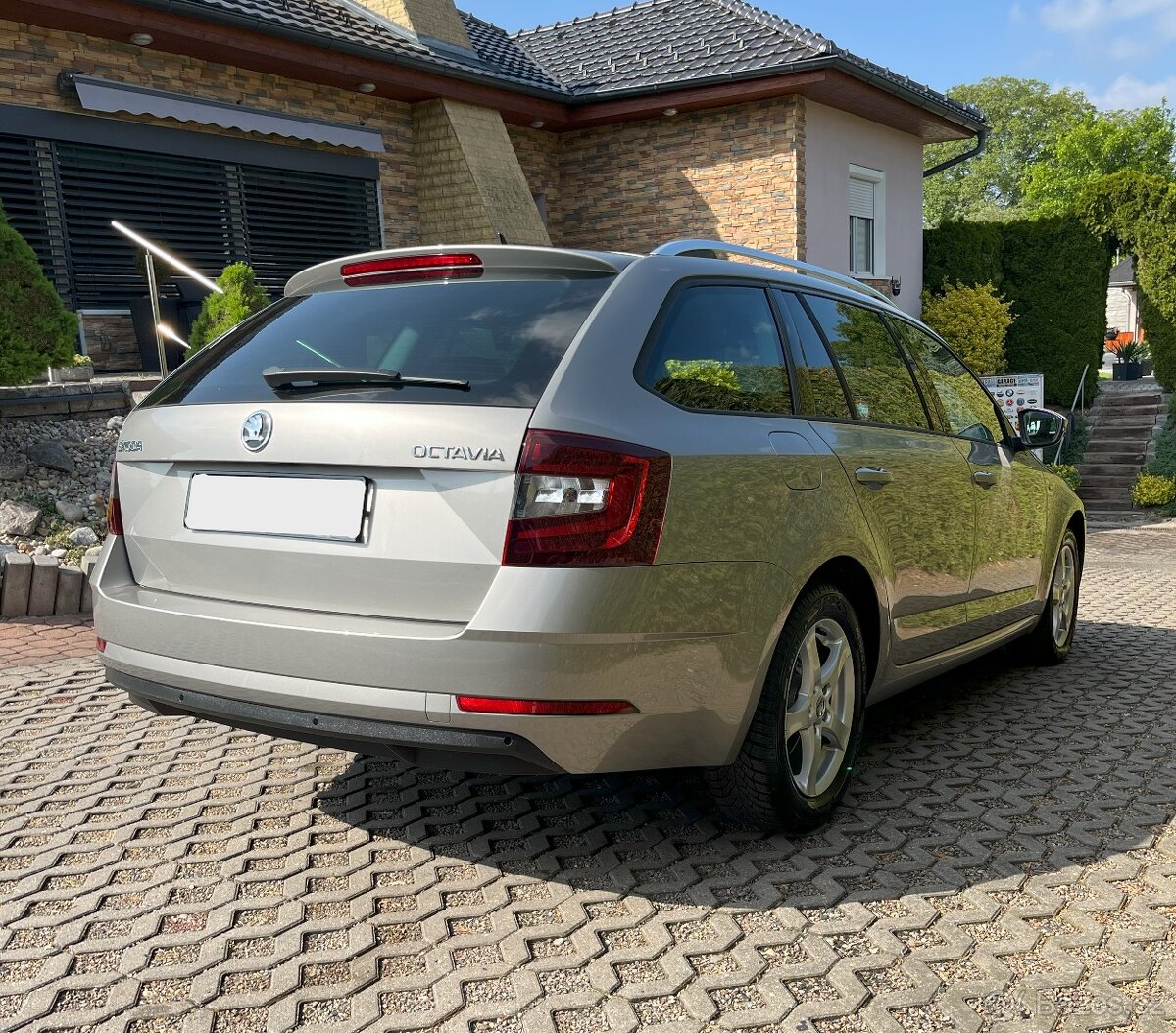 Škoda Octavia 3 Kombi 1.6 TDI , Facelift , Full LED - 7