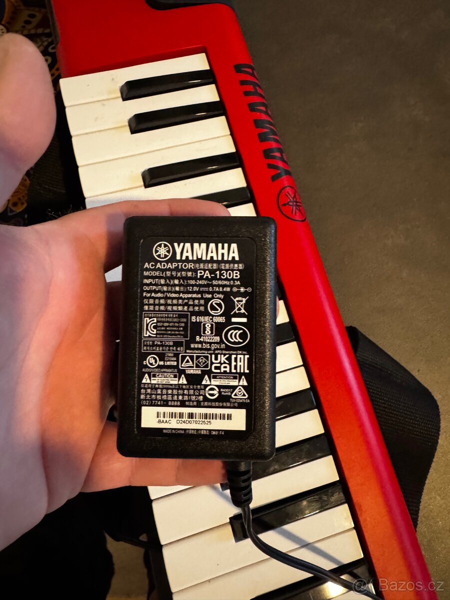 Yamaha SHS‑500RD - 7