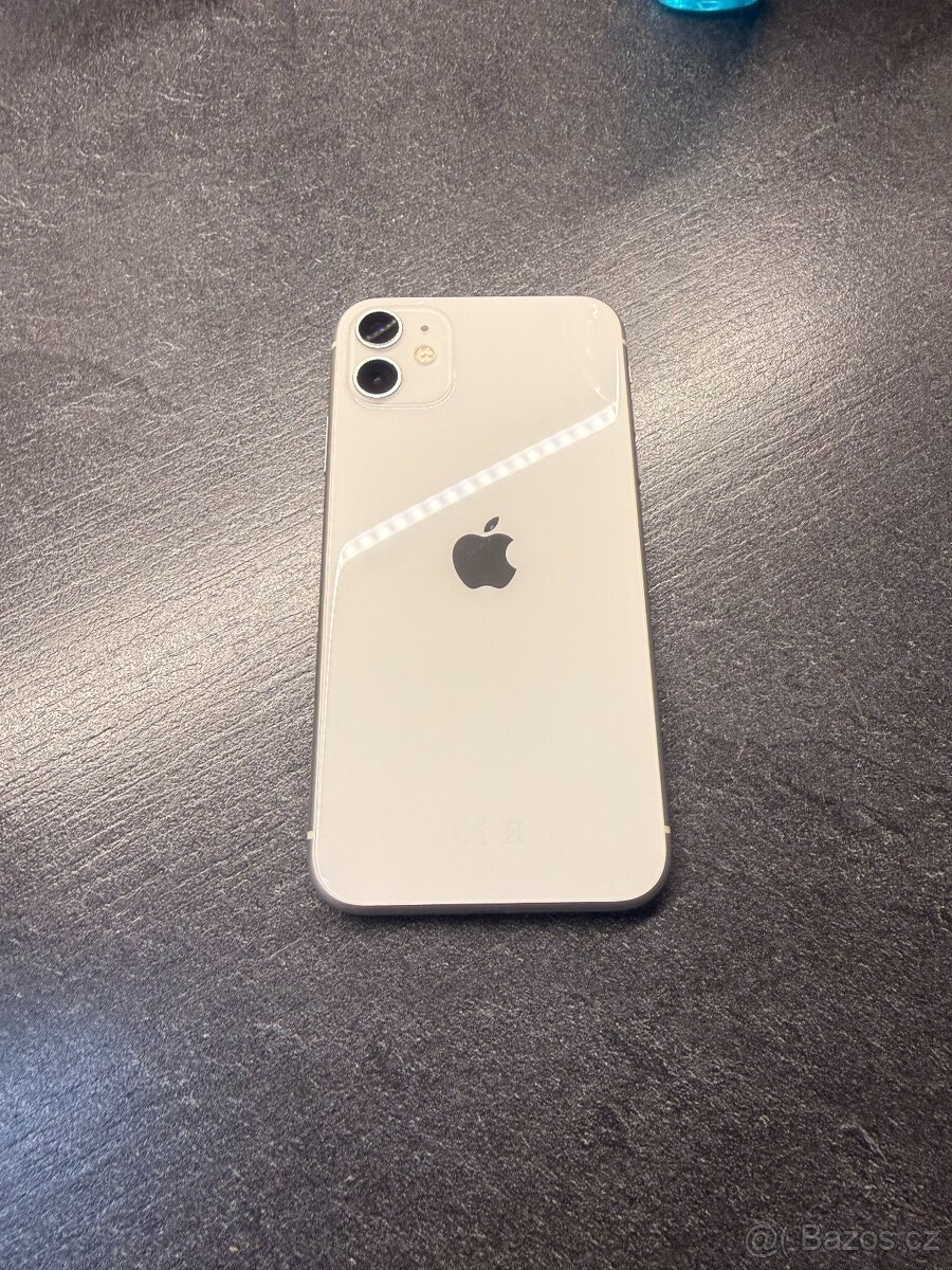 Apple iPhone 11 - 7