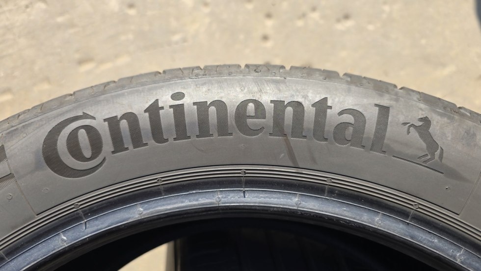 Letní pneu 235/45/18 Continental - 7
