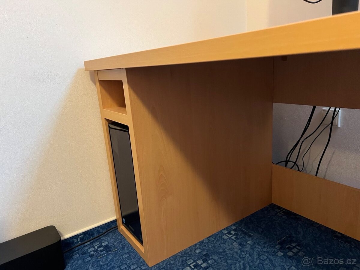 Stůl s prostorem pro počítač, buk - 7