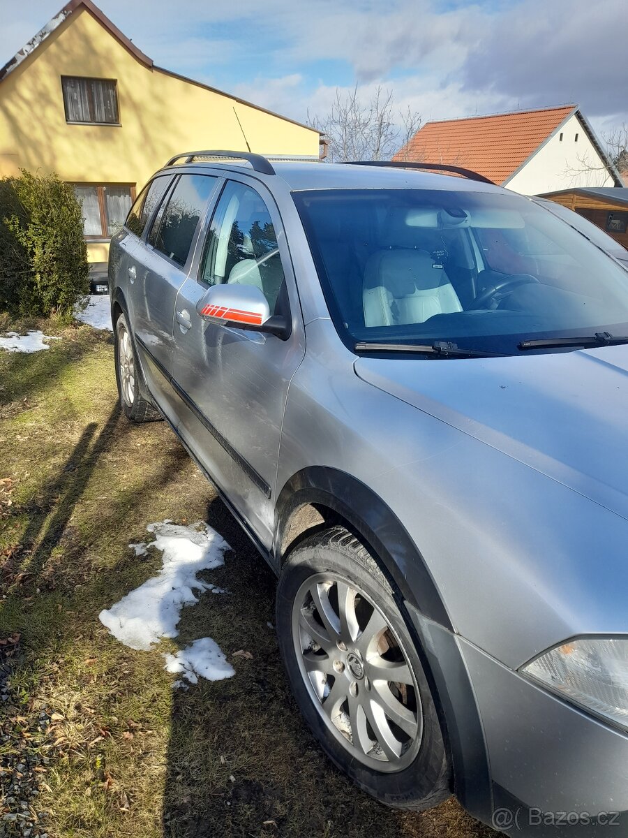 Škoda Octavia Scout - 7