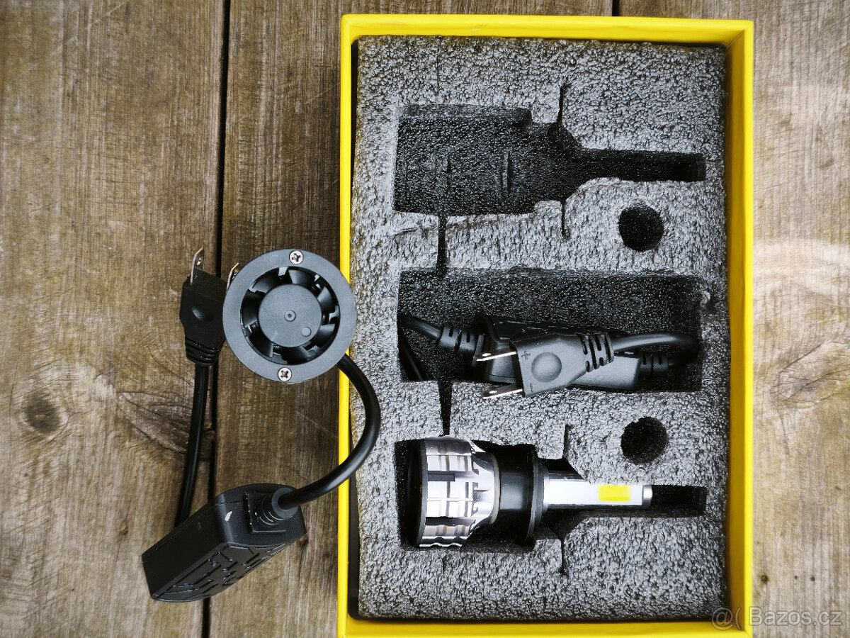 LED žárovky H7 - 7