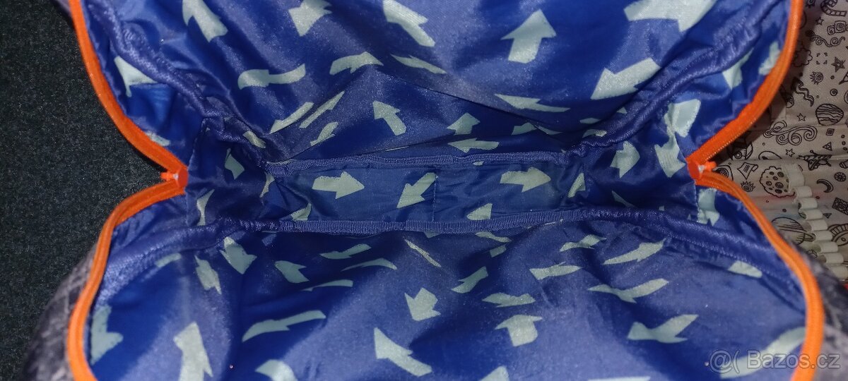 Batoh s penálem zn. Topgal 2 - 7