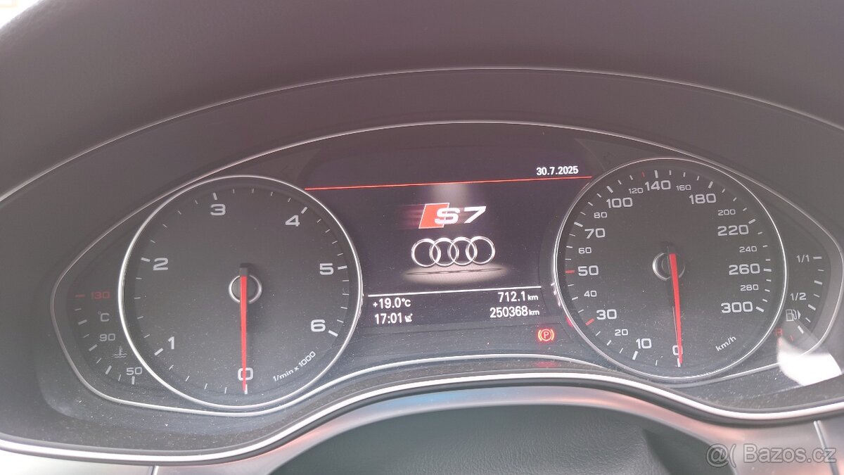 Audi A7 bitdi S7 - 7