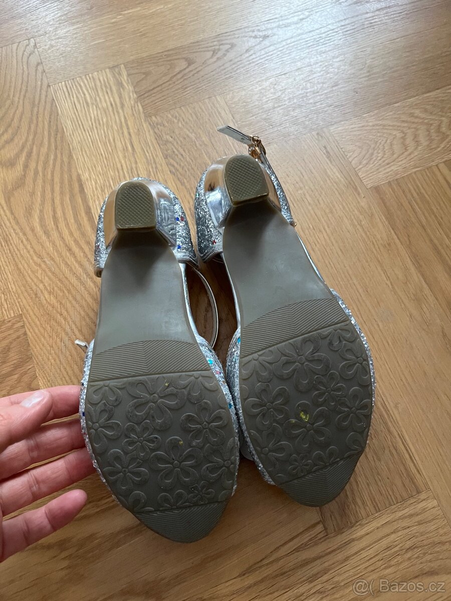 střevíčky pro princezny - vel. 33 - 7