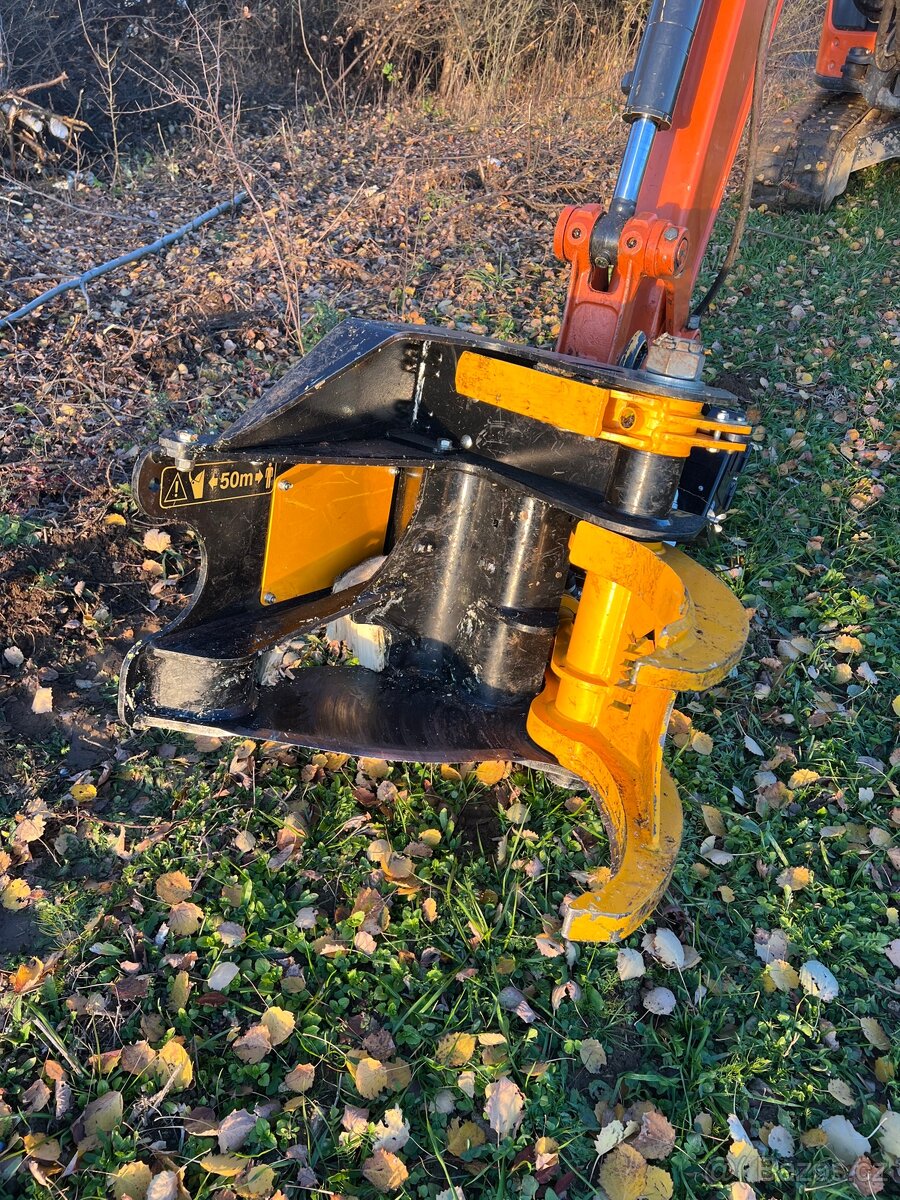 Nůžky na bagr TMK 300 - 7