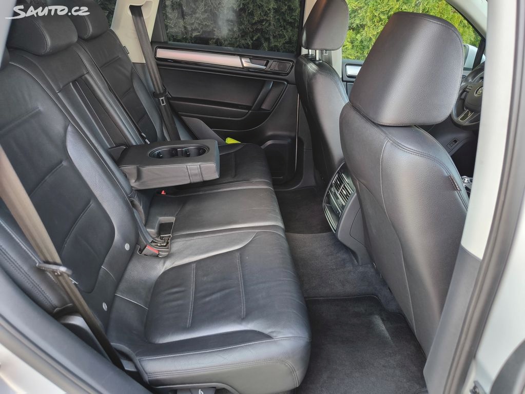 Volkswagen Touareg, 3.0 TDi - 7