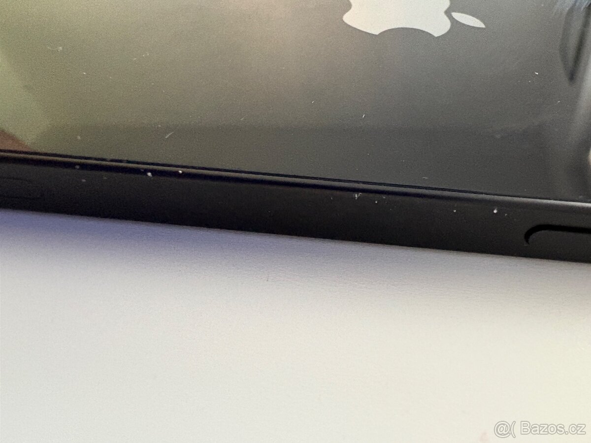 iPhone 12 128GB černý - 7